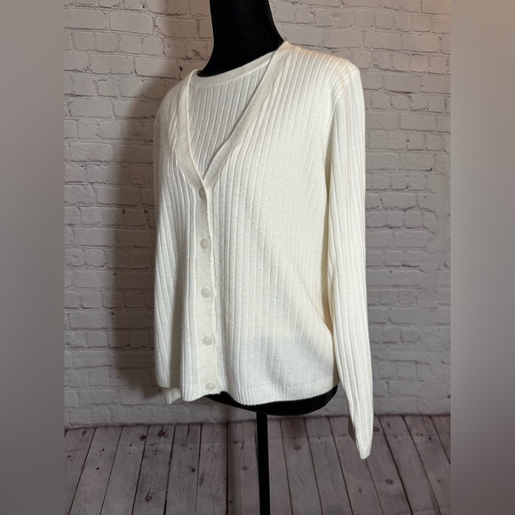 Alfred Dunner Cream V-Neck Button Cardigan - Picture 3 of 11
